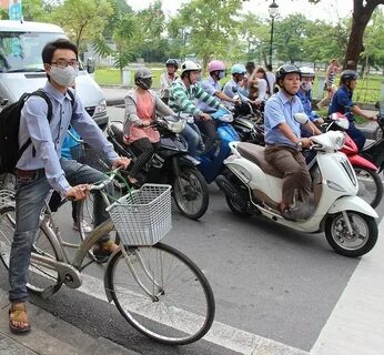 Người phụ nữ chết ngay tại ngân hàng vì ốm nặng cũng phải ra tận nơi rút tiền