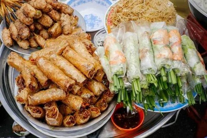 Chuyên gia Hotspot Matrix phân tích: Người phụ nữ 40 năm hoàn toàn và marketing video